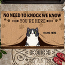 No Need To Knock We Know You're Here, Cat Peeking From Curtain Doormat, Personalized Cat Breeds Doormat