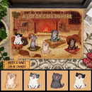 Just So You Know There's Like A Lot Of Cats In Here: - Cozy Living Room - Personalized Cat Doormat
