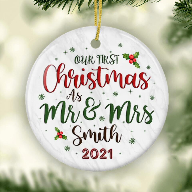 Personalized Mr Mrs Wedding Ornament, First Christmas Married Ornament, Ceramic Christmas Ornament, Wedding Gift, Frist Christmas Gift