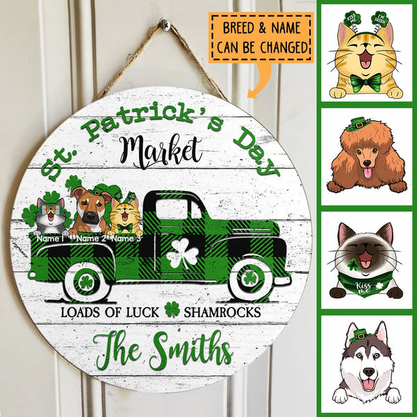 St Patrick's Day, Pets On Plaid Car & Shamrocks, Hang Decoration, Welcome Sign, Personalized Dog & Cat Lovers Door Sign